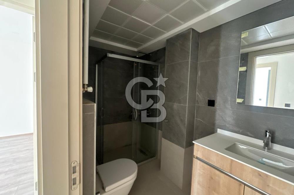 Ataşehir Merkezde Satılık 2+1