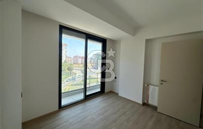 Ataşehir Merkezde Satılık 2+1