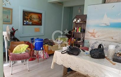 iZMİR KARŞIYAKA SOĞUKKUYU'DA SATILIK DÜKKAN CB-PH