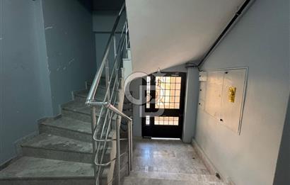 İzban'a Yürüme Mesafesinde Egekent'te Merkezi Konumlu 1+1