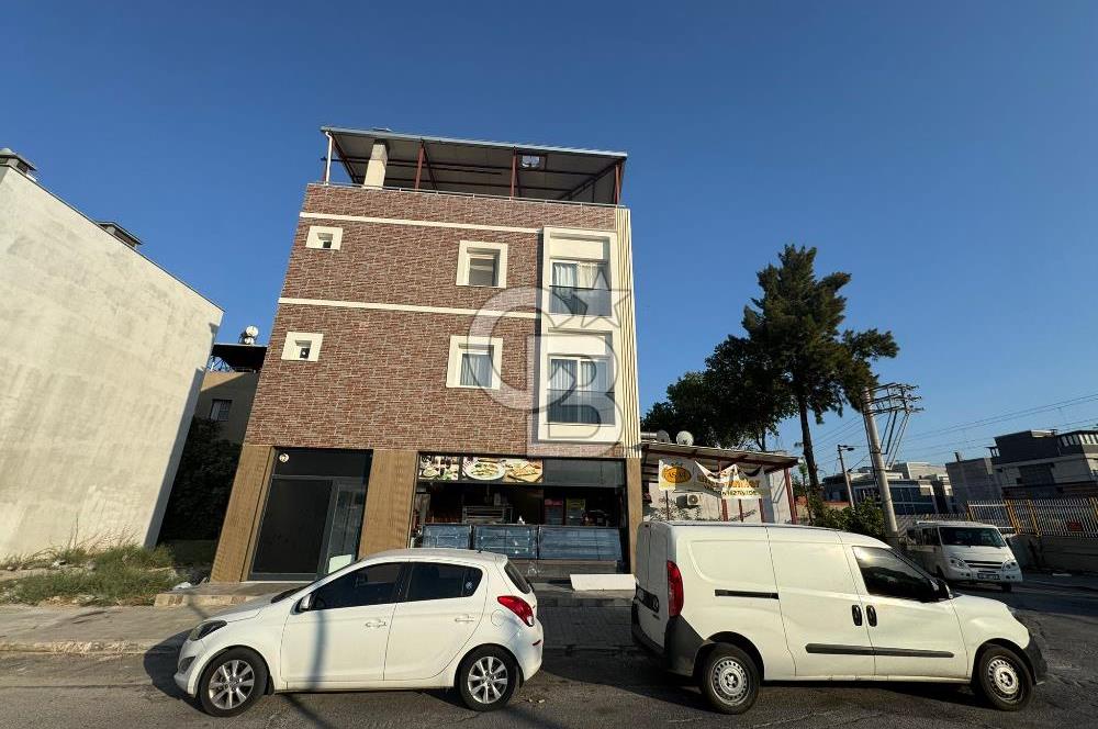 İzban'a Yürüme Mesafesinde Egekent'te Merkezi Konumlu 1+1