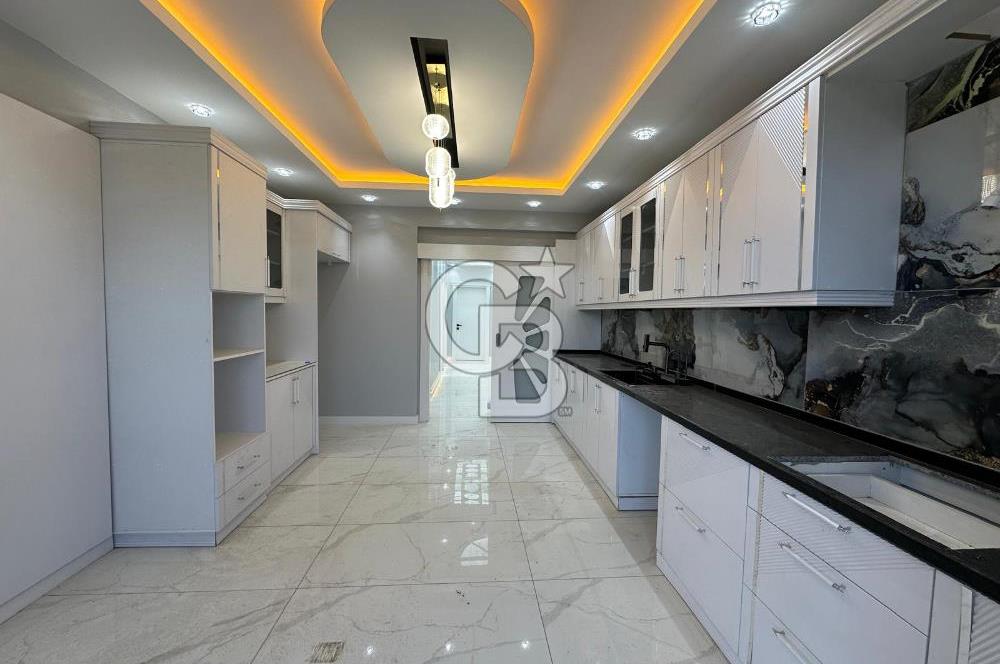 ÇİFTLİKKÖY SULTANİYE MH.'DE SATILIK 4+1 LÜKS GENİŞ DAİRE​