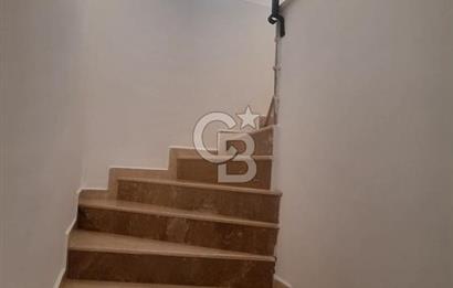 Konacık Havuzlu Sitede Özel Bahçeli Dubleks