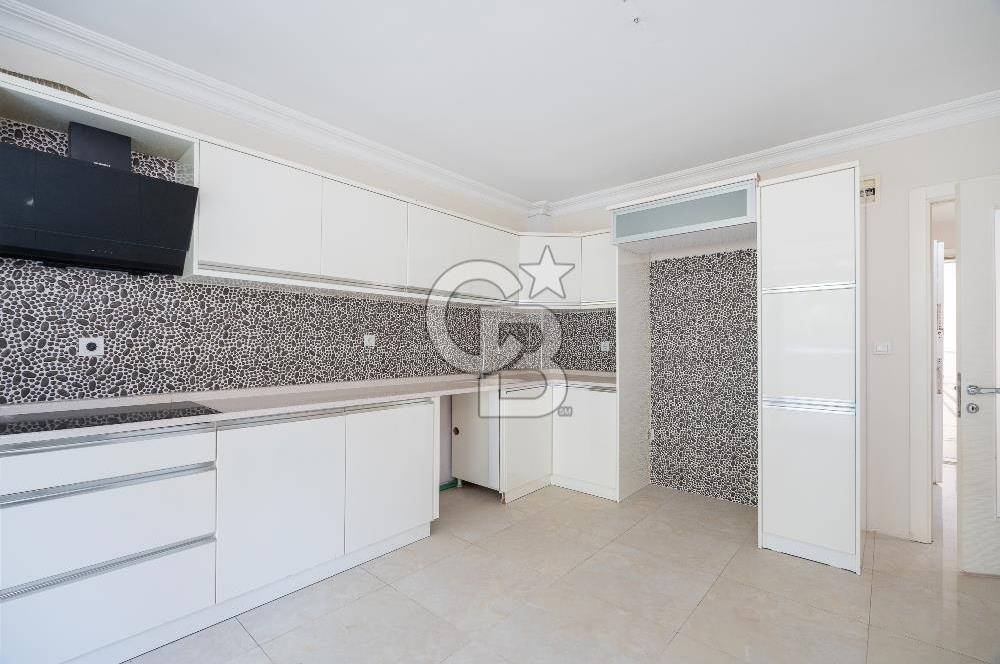 BURSA'NIN GÖZDE SİTESİ SAYGINKENT TE SATILIK 4+1 DAİRE