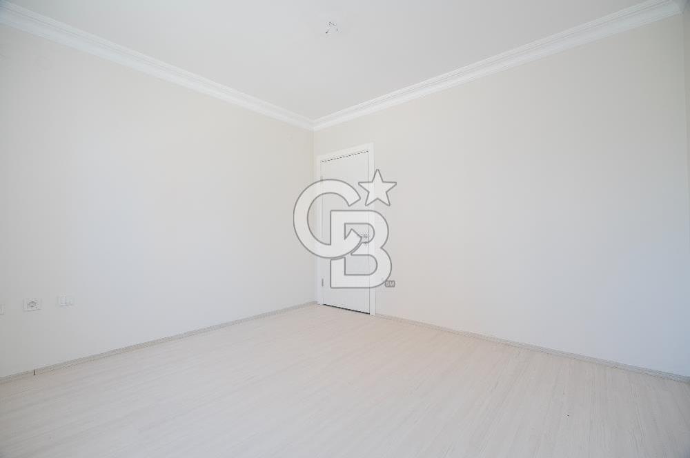 BURSA'NIN GÖZDE SİTESİ SAYGINKENT TE SATILIK 4+1 DAİRE