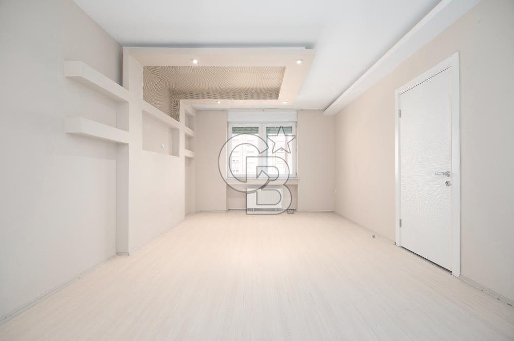BURSA'NIN GÖZDE SİTESİ SAYGINKENT TE SATILIK 4+1 DAİRE