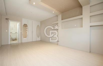 BURSA'NIN GÖZDE SİTESİ SAYGINKENT TE SATILIK 4+1 DAİRE