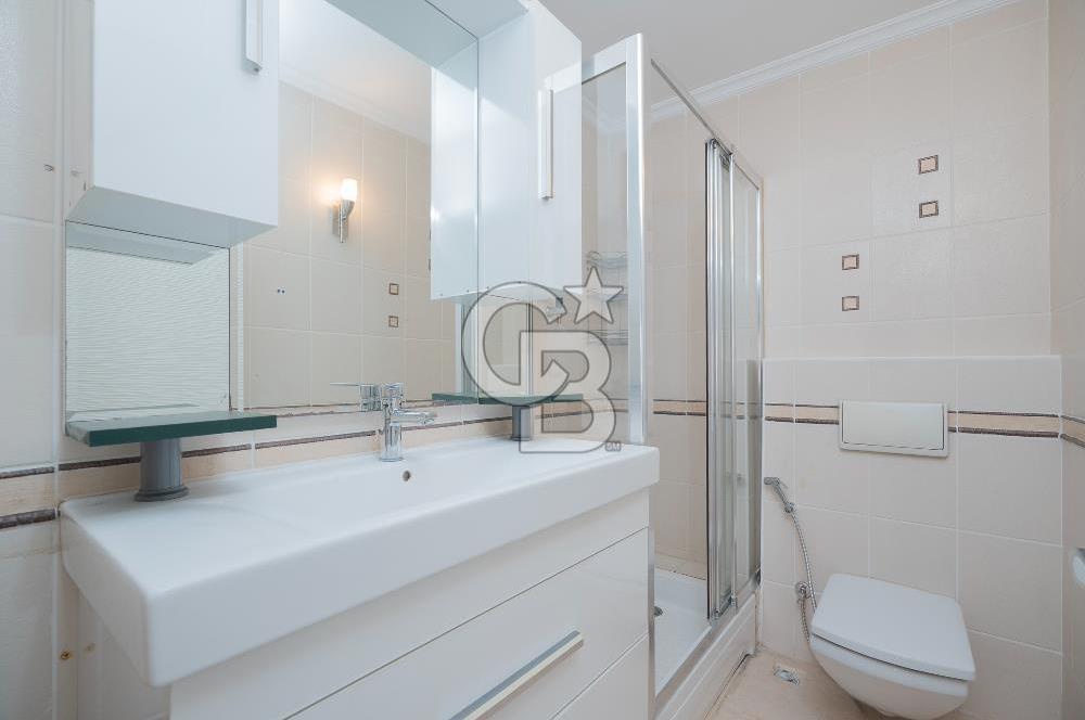 BURSA'NIN GÖZDE SİTESİ SAYGINKENT TE SATILIK 4+1 DAİRE