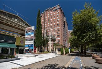 BURSA'NIN GÖZDE SİTESİ SAYGINKENT TE SATILIK 4+1 DAİRE