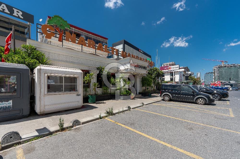 ATAŞEHİR BARBAROS MAH. HALK CADDESİ'nde SATILIK BİNA 2470 m2