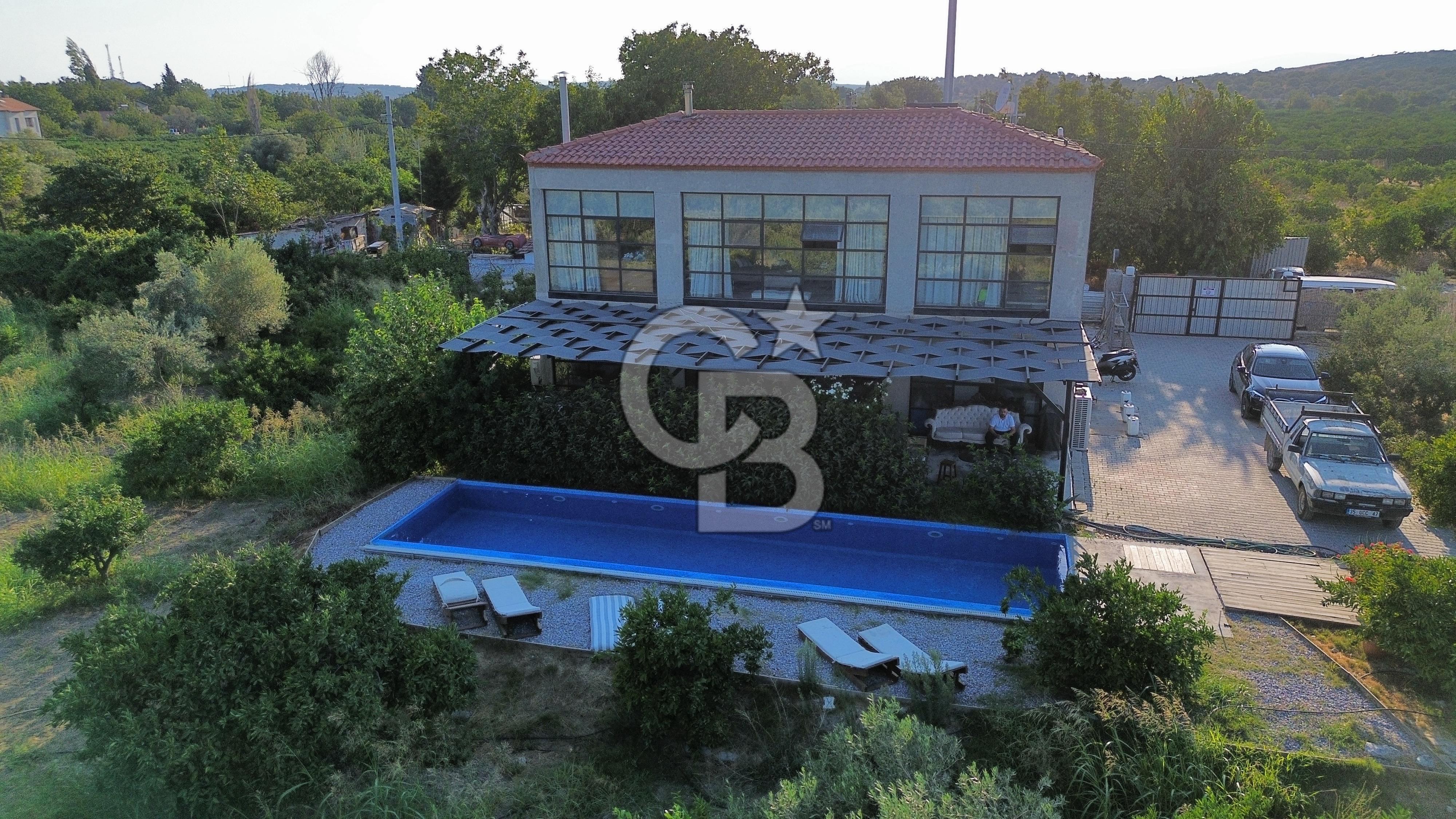 İZMİR SEFERİHİSAR SIĞACIK'TA  SATILIK 10 ODALI GLAMPİNG TESİSİ