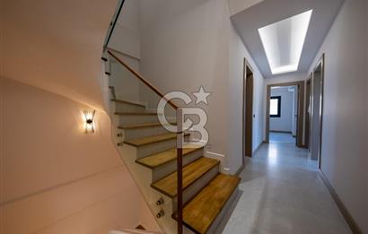 ÇEŞMEALTI DENİZLİ MAHALLESİ’NDE LÜKS DETAYLARLA DONATILMIŞ 4+1 MÜSTAKİL VİLLA