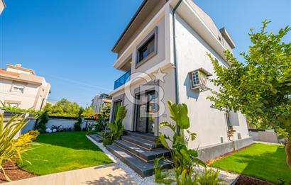 ÇEŞMEALTI DENİZLİ MAHALLESİ’NDE LÜKS DETAYLARLA DONATILMIŞ 4+1 MÜSTAKİL VİLLA