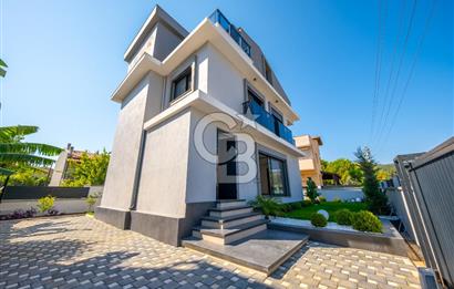 ÇEŞMEALTI DENİZLİ MAHALLESİ’NDE LÜKS DETAYLARLA DONATILMIŞ 4+1 MÜSTAKİL VİLLA