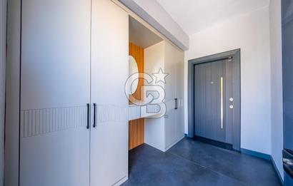 ÇEŞMEALTI DENİZLİ MAHALLESİ’NDE LÜKS DETAYLARLA DONATILMIŞ 4+1 MÜSTAKİL VİLLA