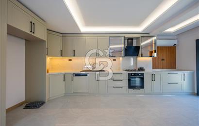 ÇEŞMEALTI DENİZLİ MAHALLESİ’NDE LÜKS DETAYLARLA DONATILMIŞ 4+1 MÜSTAKİL VİLLA