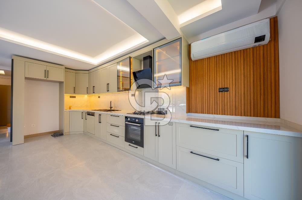 ÇEŞMEALTI DENİZLİ MAHALLESİ’NDE LÜKS DETAYLARLA DONATILMIŞ 4+1 MÜSTAKİL VİLLA