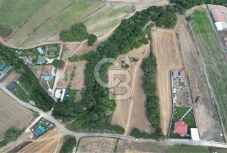 Çatalca Kabakçada Villa Bölgesinde 11.808 m² Yatırımlık Arazi!
