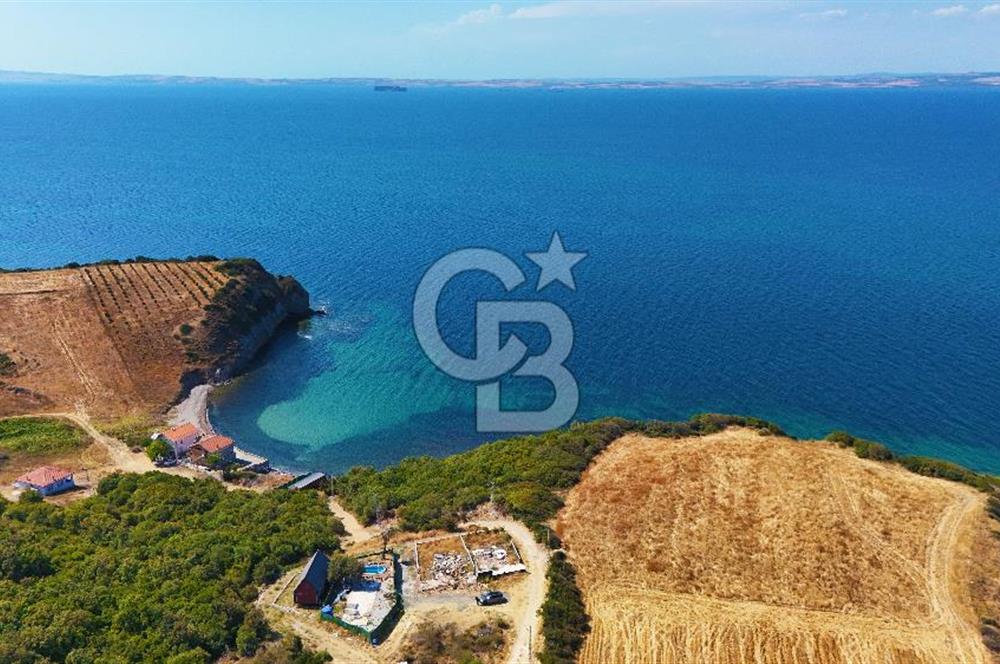 Lapseki Gürecide Boğaz Manzaralı Yatırımlık Tarla 188 m²