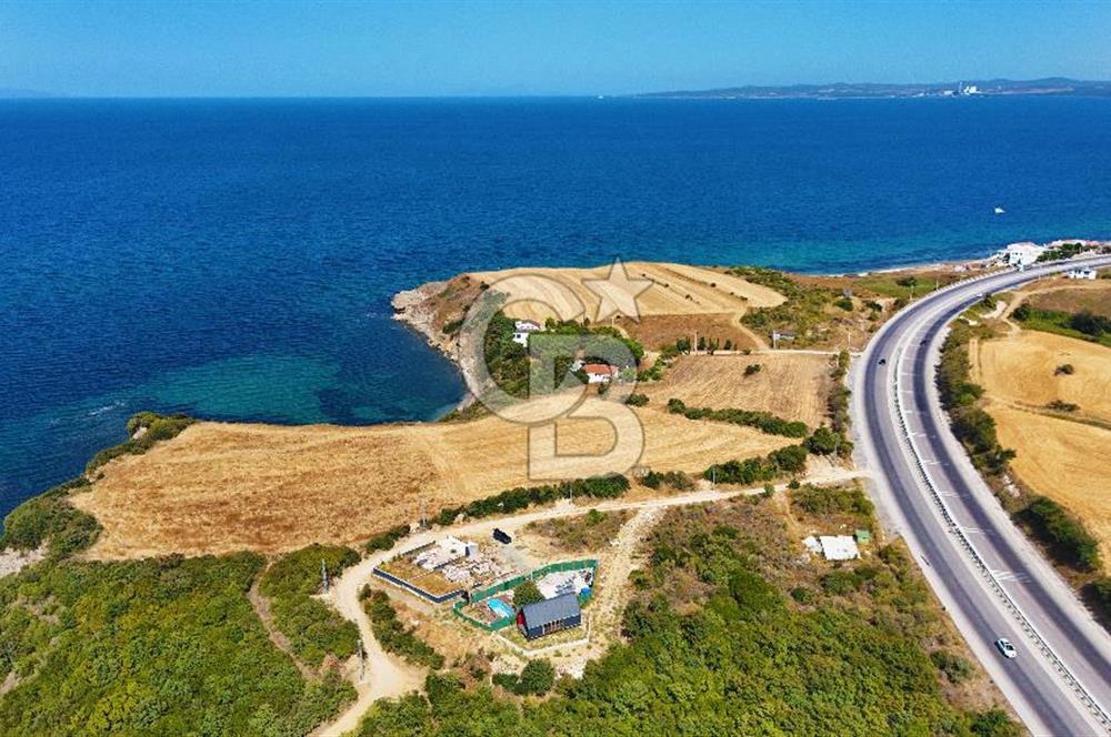 Lapseki Gürecide Boğaz Manzaralı Yatırımlık Tarla 188 m²