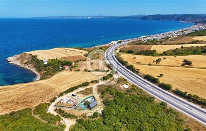 Lapseki Gürecide Boğaz Manzaralı Yatırımlık Tarla 188 m²