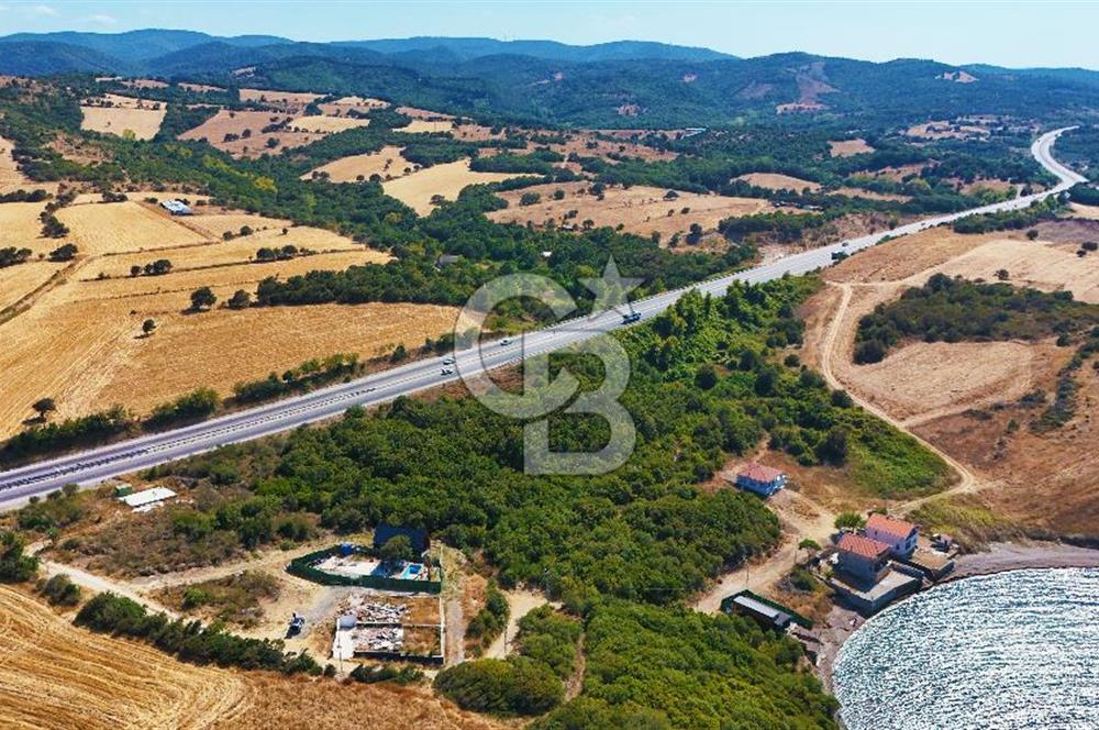 Lapseki Gürecide Boğaz Manzaralı Yatırımlık Tarla 188 m²
