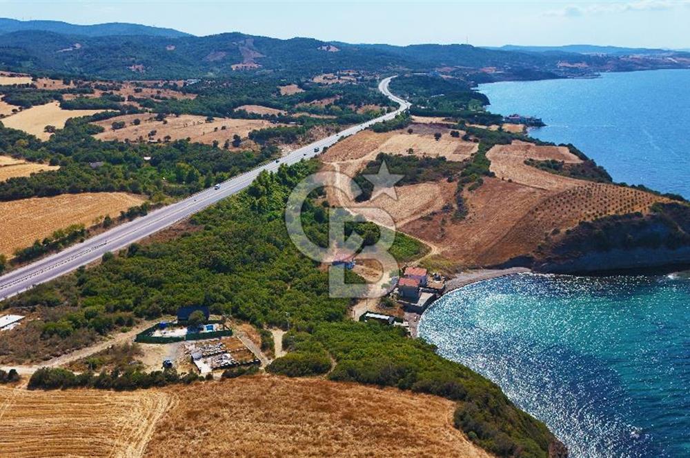 Lapseki Gürecide Boğaz Manzaralı Yatırımlık Tarla 188 m²