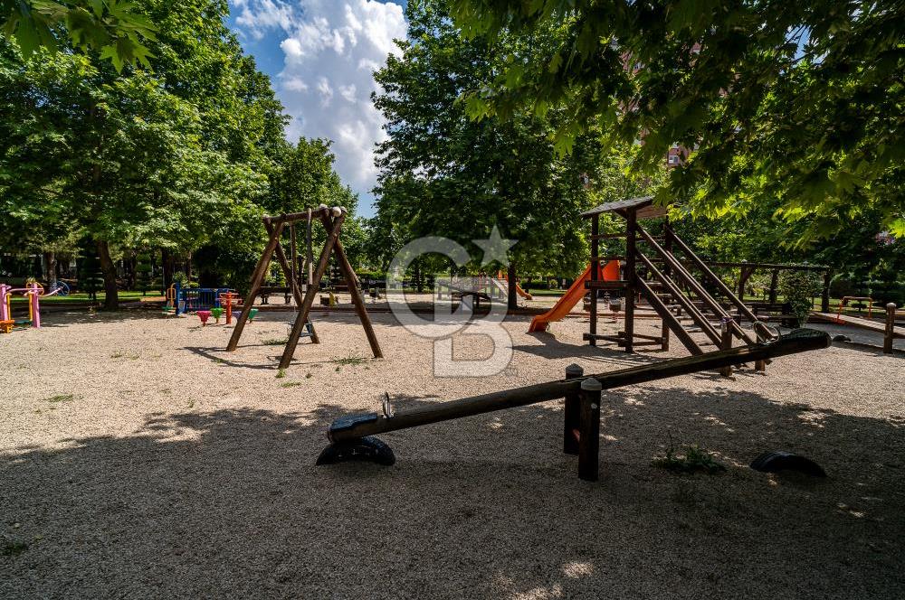 BURSA'NIN GÖZDE SİTESİ SAYGINKENT TE SATILIK 4+1 DAİRE