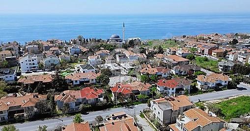 Büyükçekmece Güzelce Mahallesi'nde Villa İmarlı Tek Tapu Arsa