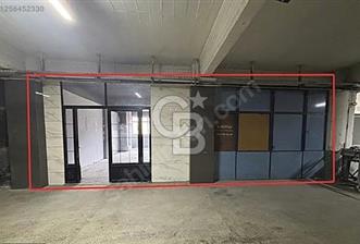 Sefaköy Beşyolda 136 m² Kiralık Dükkan Yüksek Tavan
