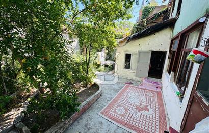 Bursa Osmangazi Tophanede Satılık Bahçeli Müstakil Ev
