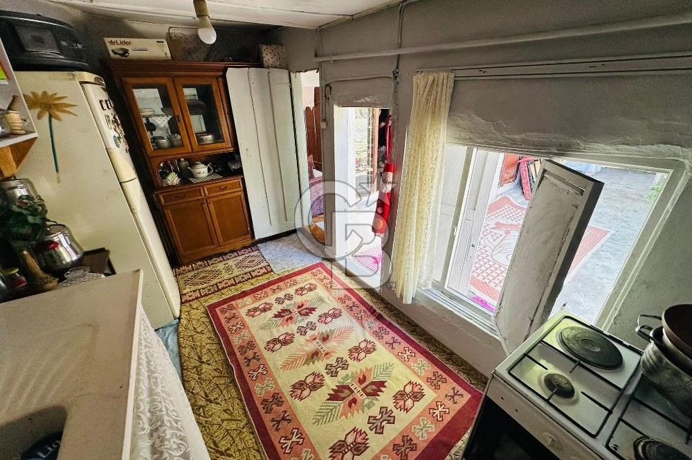 Bursa Osmangazi Tophanede Satılık Bahçeli Müstakil Ev