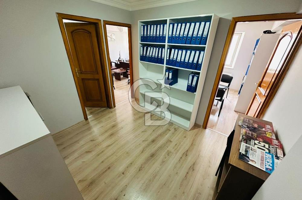 BURSA HEYKEL'DE NİLGÜN-2 İŞ HANINDA SATILIK OFİS