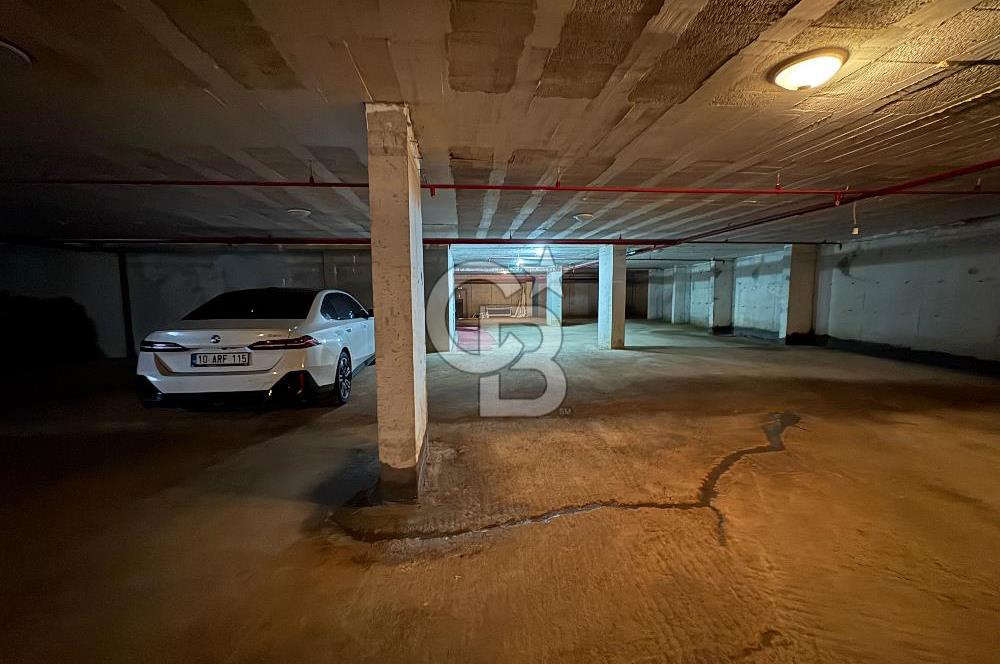 YALINCAK'TA KESİNTİSİZ DENİZ MANZARALI SATILIK 3+1 DAİRE