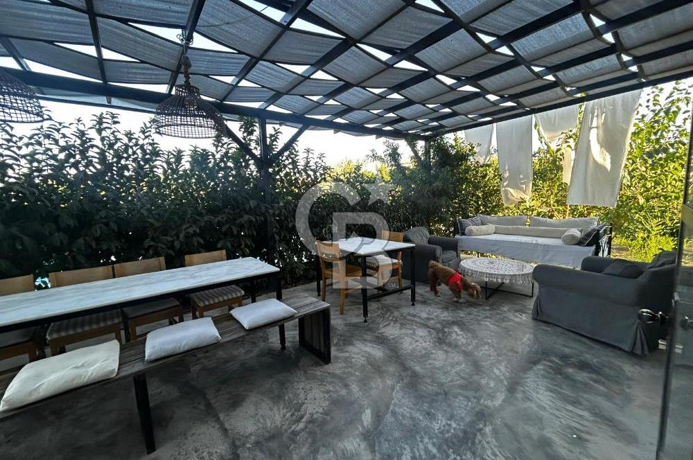 İZMİR SEFERİHİSAR SIĞACIK'TA  SATILIK 10 ODALI GLAMPİNG TESİSİ