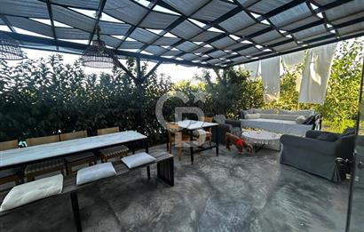 İZMİR SEFERİHİSAR SIĞACIK'TA  SATILIK 10 ODALI GLAMPİNG TESİSİ