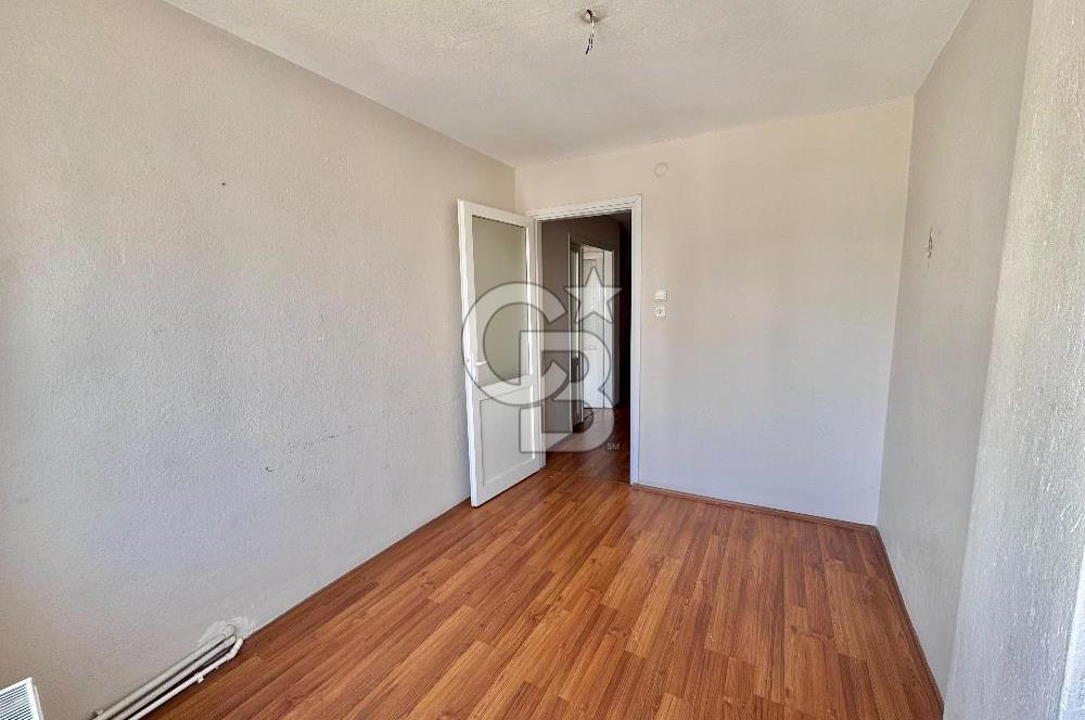 POLAT CADDESİ ÜZERİ DENİZ MANZARALI DOĞALGAZLI KİRALIK 3+1 DAİRE