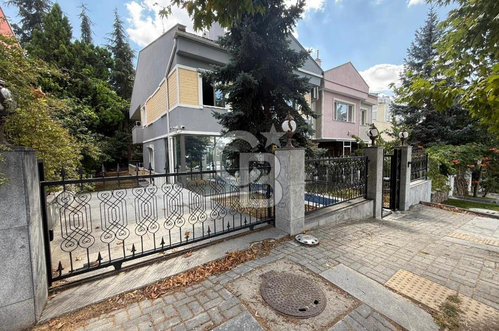 ÇAYYOLU 1920.CAD ÜZERİ YAPILI 400m² İŞYERİNE UYGUN KİRALIK VİLLA