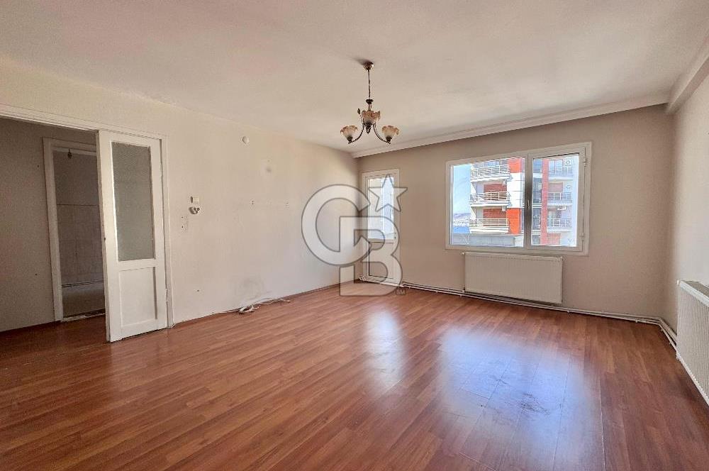 POLAT CADDESİ ÜZERİ DENİZ MANZARALI DOĞALGAZLI KİRALIK 3+1 DAİRE