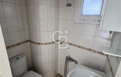Alsancak Şair Eşref Bulvarı Üzerinde Eşyalı Kiralık 2+1 Daire
