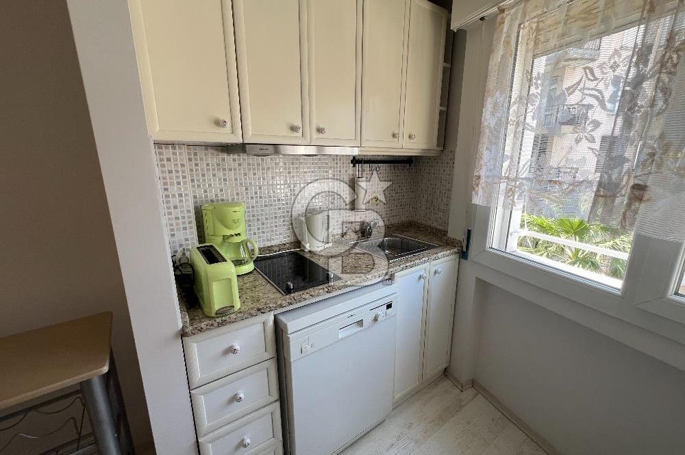 Alsancak Şair Eşref Bulvarı Üzerinde Eşyalı Kiralık 2+1 Daire