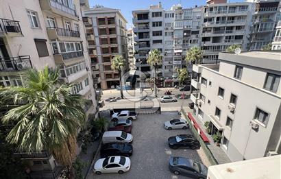 Alsancak Şair Eşref Bulvarı Üzerinde Eşyalı Kiralık 2+1 Daire