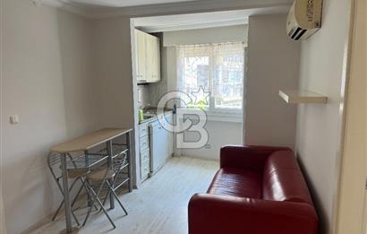 Alsancak Şair Eşref Bulvarı Üzerinde Eşyalı Kiralık 2+1 Daire