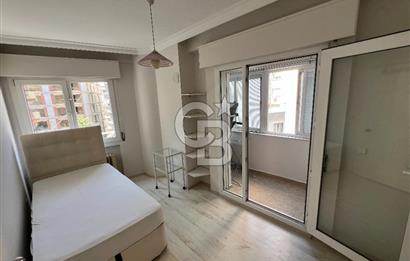 Alsancak Şair Eşref Bulvarı Üzerinde Eşyalı Kiralık 2+1 Daire
