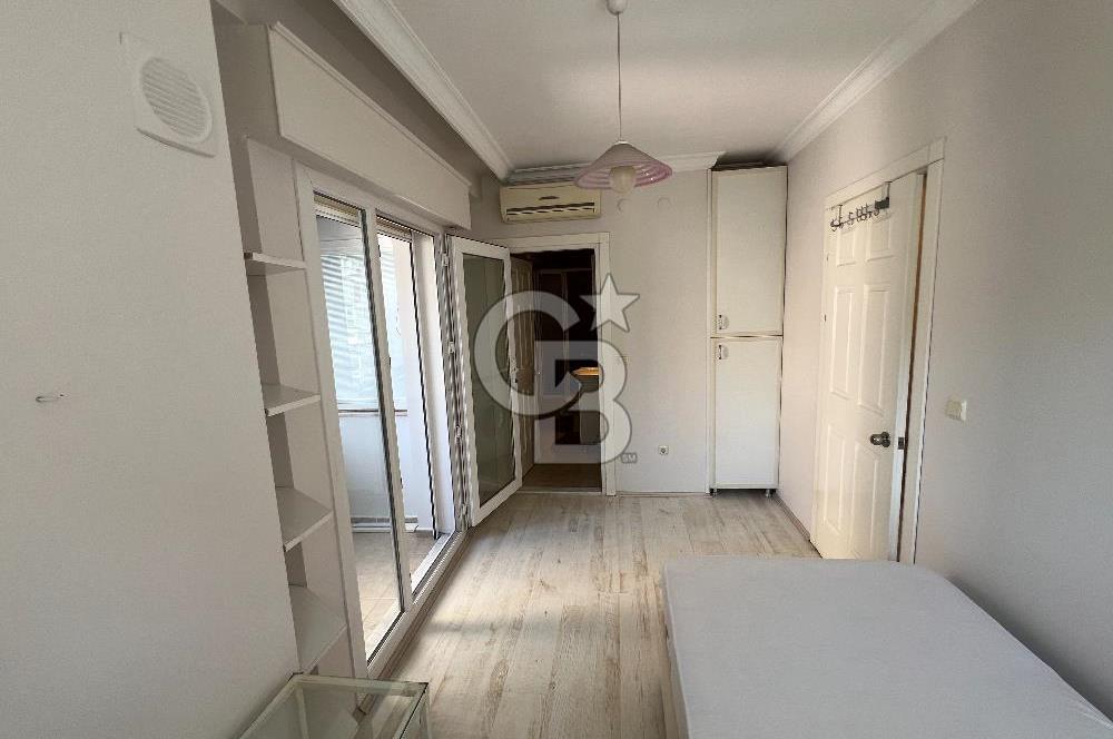 Alsancak Şair Eşref Bulvarı Üzerinde Eşyalı Kiralık 2+1 Daire