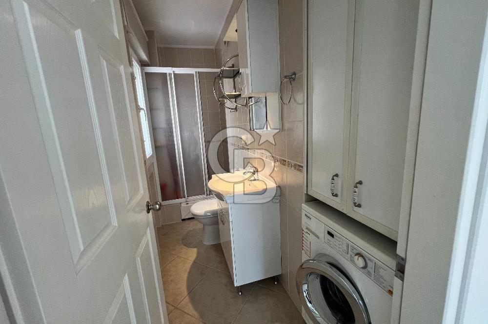 Alsancak Şair Eşref Bulvarı Üzerinde Eşyalı Kiralık 2+1 Daire