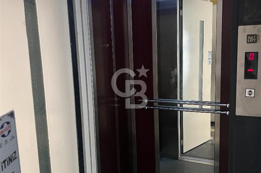 Alsancak Şair Eşref Bulvarı Üzerinde Eşyalı Kiralık 2+1 Daire