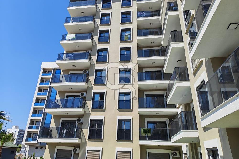 Katip Çelebi Üni. Yakını Site İçerisinde Havuzlu Kiralık 1+1