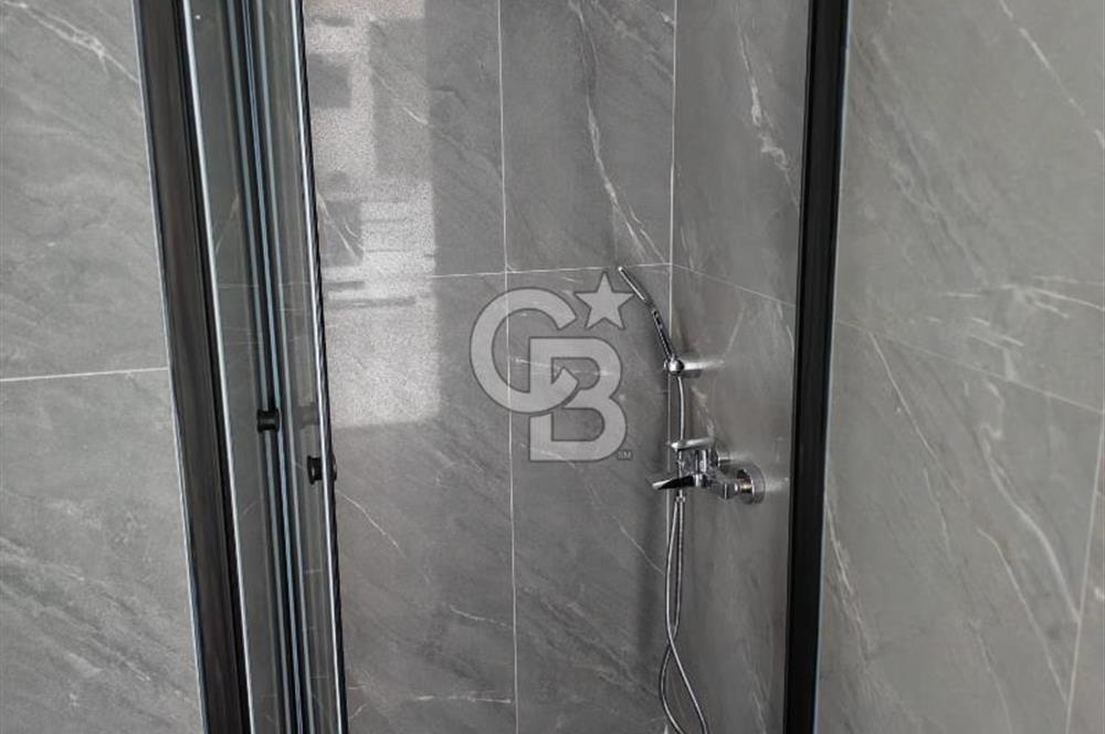 Katip Çelebi Üni. Yakını Site İçerisinde Havuzlu Kiralık 1+1