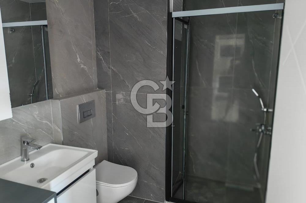 Katip Çelebi Üni. Yakını Site İçerisinde Havuzlu Kiralık 1+1